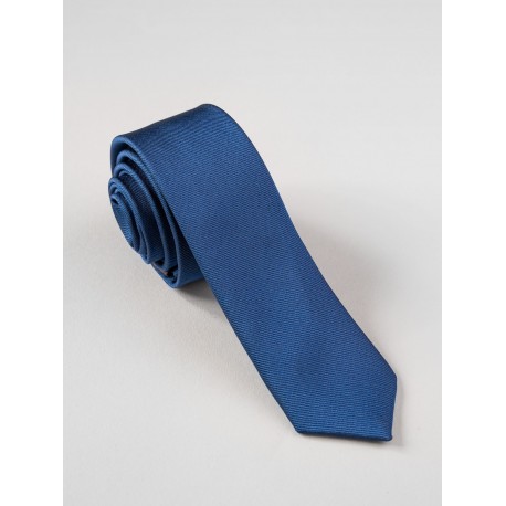 Cravata bleumarin uni ingusta